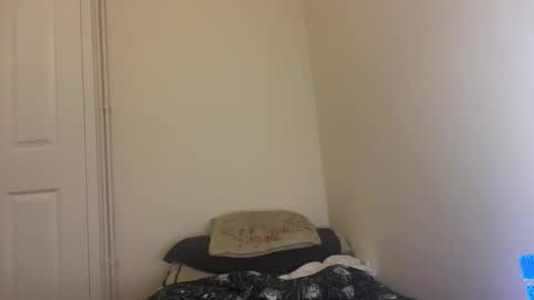 Snapshot of lizzyylovesick chatting on 10-02-25, 07:21 lizzybunny online show from 10-02-25, 07:21