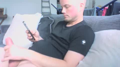 lucas online show from 10-14-25, 02:51