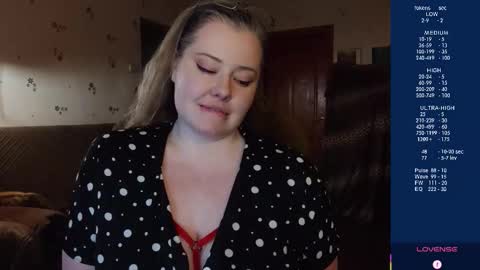 Snapshot of llia_orgel chatting on 02-20-26, 03:34 Lia online show from 02-20-26, 03:34