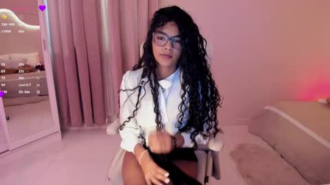 Snapshot of lm_kloeeh chatting on 01-21-25, 11:13 Kloe see you 28-11  to celebrate my birthday online show from 01-21-25, 11:13