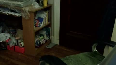 Snapshot of loades182025 chatting on 11-06-25, 04:02 loades182025 online show from 11-06-25, 04:02