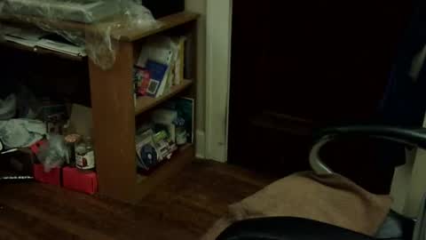 Snapshot of loades182025 chatting on 11-12-25, 03:40 loades182025 online show from 11-12-25, 03:40