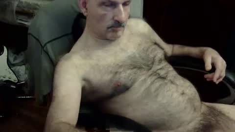 Snapshot of loades182025 chatting on 11-20-25, 03:28 loades182025 online show from 11-20-25, 03:28