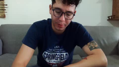 Snapshot of lobomx19 chatting on 03-08-25, 03:56 Lobo online show from 03-08-25, 03:56