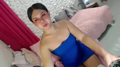 Thea online show from 02-22-25, 01:44