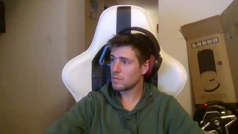 Snapshot of lobotomy54 chatting on 10-23-25, 02:55 lobo online show from 10-23-25, 02:55