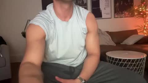 lockdownlove online show from 01-29-25, 05:19