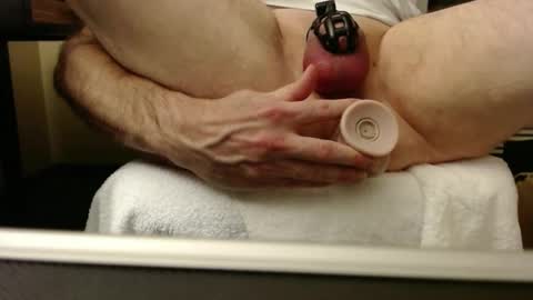 Snapshot of locked4lyf chatting on 01-09-25, 02:43 locked4lyf online show from 01-09-25, 02:43