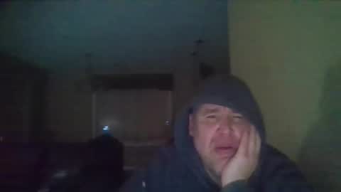 log online show from 12-14-25, 04:18