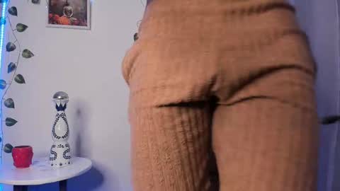 Snapshot of logan_drakex chatting on 03-03-25, 12:37 LOGAN DRAKE online show from 03-03-25, 12:37