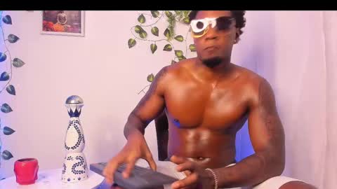 Snapshot of logan_drakex chatting on 03-07-25, 07:52 LOGAN DRAKE online show from 03-07-25, 07:52