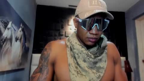 logan_varela online show from 12-12-24, 11:47
