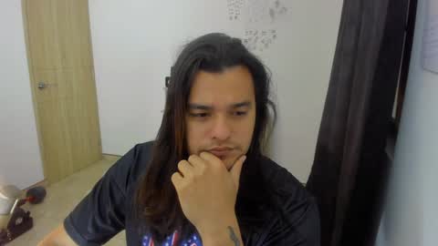 Snapshot of loganhot22 chatting on 12-08-24, 05:07 Logan online show from 12-08-24, 05:07