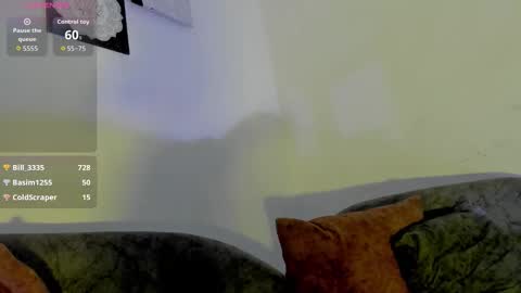 logantwink18 online show from 10-05-25, 07:01