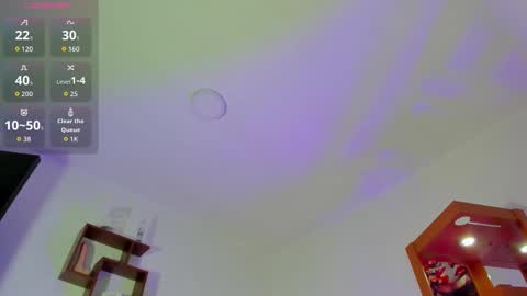 logantwink18 online show from 11-07-25, 01:44