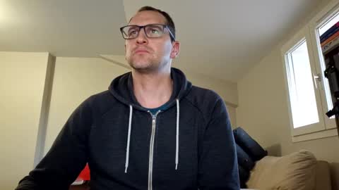 loic31 online show from 03-08-25, 05:11