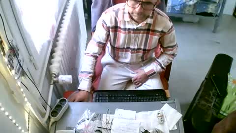 Snapshot of lokoum39 chatting on 03-01-26, 03:25 lokoum39 online show from 03-01-26, 03:25