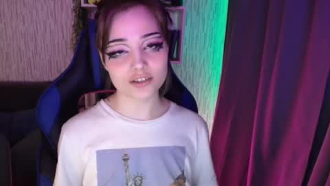 Snapshot of lola_bani_ chatting on 12-18-24, 08:03 lola online show from 12-18-24, 08:03