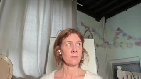 lola_belgium online show from 02-16-25, 01:05