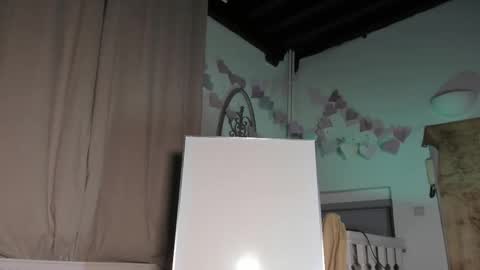 lola_belgium online show from 02-19-25, 08:41