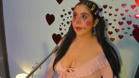 lola online show from 02-07-26, 12:09