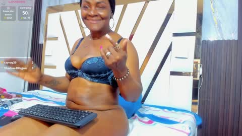 Snapshot of lola_hornei chatting on 12-29-24, 09:41 Lola online show from 12-29-24, 09:41