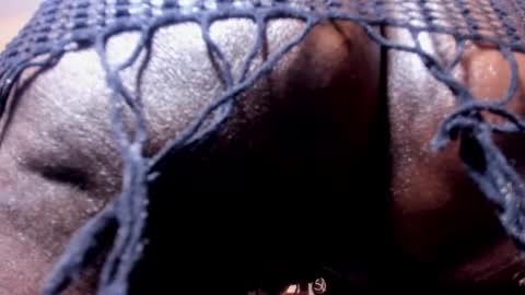 Snapshot of lola_hornei chatting on 09-28-25, 12:10 Lola online show from 09-28-25, 12:10