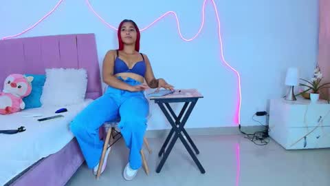 Snapshot of lola_lustrum chatting on 05-16-26, 02:16 lola_lustrum online show from 05-16-26, 02:16