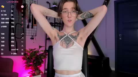 Lola online show from 03-04-25, 05:53