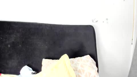 lolaa_staars online show from 12-20-25, 03:35