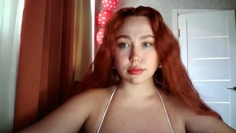 Snapshot of lolaamint_ chatting on 02-17-26, 10:45 LolaaMint online show from 02-17-26, 10:45