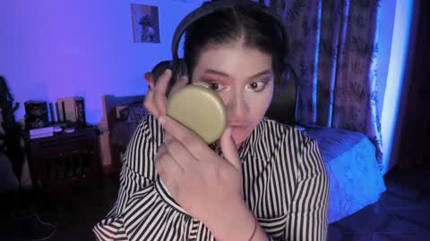 lolaasmith_21 online show from 12-17-24, 10:54