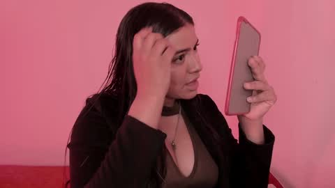 lolaasmith_21 online show from 02-08-25, 07:05