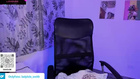 lolaasmith_21 online show from 03-12-25, 01:14