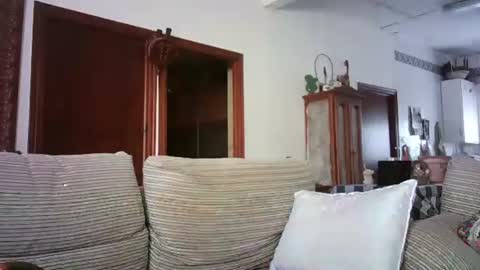 LOLA HUESO y ERIC online show from 02-24-25, 09:21