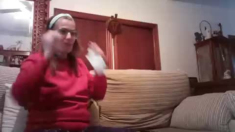 LOLA HUESO y ERIC online show from 03-08-25, 04:50