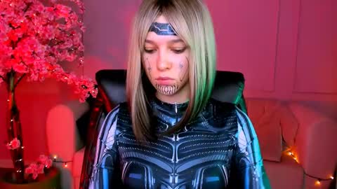 Snapshot of lolalemona chatting on 12-15-24, 10:28 lolalemona online show from 12-15-24, 10:28