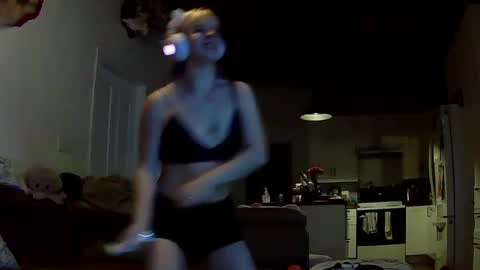 Snapshot of lolalixx6969 chatting on 10-04-25, 06:44 Lola Lixx online show from 10-04-25, 06:44