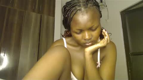 lolamia7 online show from 02-22-25, 05:34