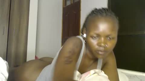 lolamia7 online show from 03-09-25, 03:27