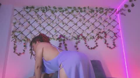  Lola  online show from 11-05-25, 06:08