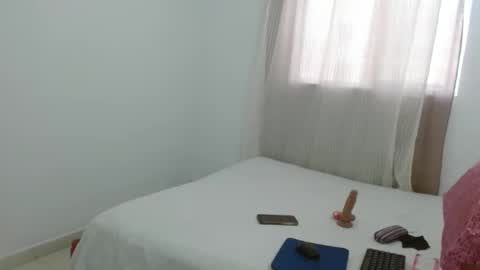 lolascarlettt online show from 11-08-25, 08:18