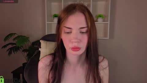 Snapshot of lolatwizz chatting on 02-02-26, 09:19 Lola online show from 02-02-26, 09:19