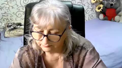 Snapshot of lolkaalyss chatting on 01-25-25, 06:34 LolkaAlyss online show from 01-25-25, 06:34