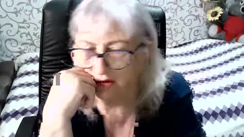 Snapshot of lolkaalyss chatting on 03-10-25, 07:07 LolkaAlyss online show from 03-10-25, 07:07