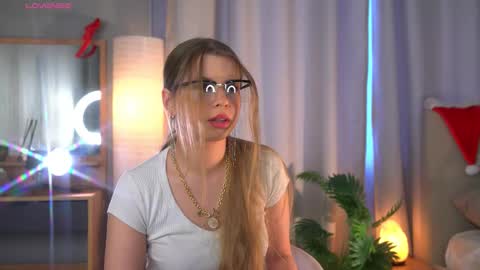 Lola online show from 01-09-26, 08:17