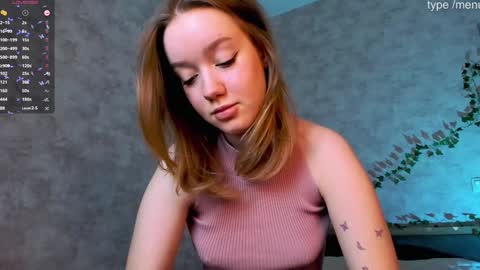 Mia online show from 12-05-24, 02:11