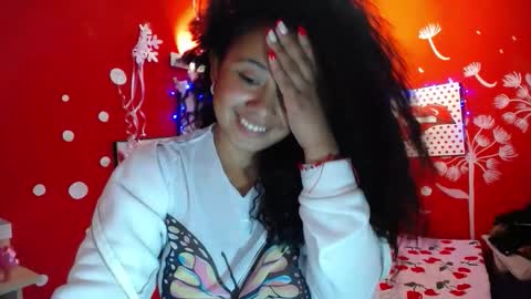 lollita_little online show from 11-18-25, 06:56