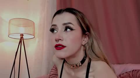 Snapshot of lolly_js_ chatting on 11-09-25, 05:28 Lolly online show from 11-09-25, 05:28