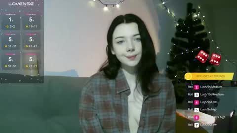 Snapshot of lollylol11 chatting on 01-06-26, 09:39 Lilly online show from 01-06-26, 09:39